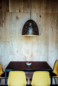 Luxurious Cabin Rental with a Hot Tub near Maribor for Glamping in Slovenia 