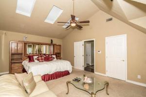Modern Texas Hill Country Suite Rental for Four near San Antonio