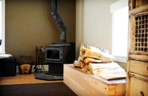 Luxurious Pet-Friendly Vacation Rental close to Mirror Lake in Kamas, Utah