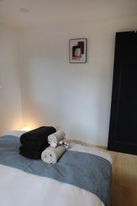 New Shibuya house 3BR sleeps 8 person only 7 minutes to train station