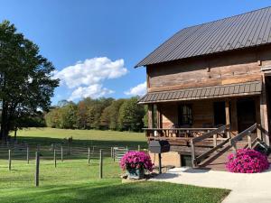 Deluxe Barn on a Horse Farm in Allegheny National Forest