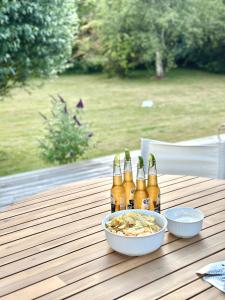 Cozy and spacious cottage close to the water