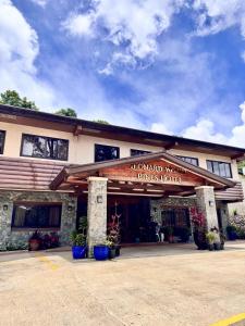 Leonard Wood Pines Hotel