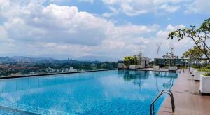 EVO Soho Bangi Netflix putrajaya early check-in