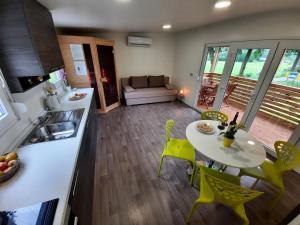 Perfect Tiny House with Sauna and Close to Natural Pools in the Soča Valley, Slovenia 