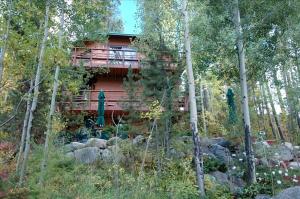 Stunning Woodland Cabin Rental Situated on Columbine Lake in Colorado - Ubytování bez kategorie ve městě Grand Lake