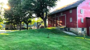 Stunning Rustic Converted Barn Country Getaway near Wabash, Indiana
