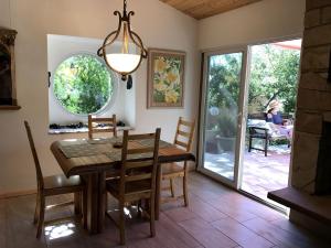 Peaceful Vacation Suite Rental Overlooking Mescal Canyon in Clarkdale, Arizona