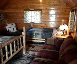 Rustic Cabin Rental with Private Deck near Billings, Montana