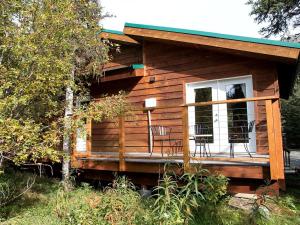 Rustic Log Cabin on the Banks of Kenai Lake, Alaska
