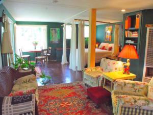 Gorgeous Retreat for a Romantic Getaway in Eureka Springs, Arkansas