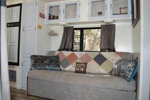 Texas Hill Country Glamping Caravan for a Nature Escape near Hamilton Creek