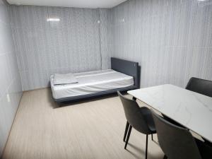 Yeosu Art Village 705 Pension