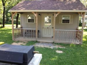 Rustic Cabin Rental on Family-Friendly Campsite near Harrisburg, Pennsylvania