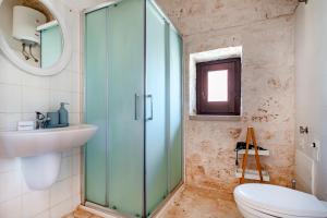 Lamia Terra - Happy Rentals