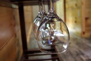 Breathtaking Tree House Rental near Charleston, West Virginia