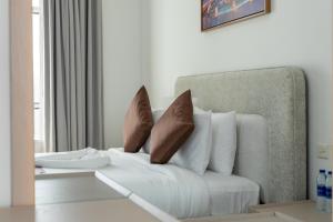Samaya Holiday Homes - Lake City Stunning Suits Lake View - Next to Metro