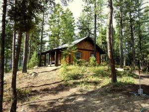 Inviting Family-Friendly Cabin Rental for Four on Flathead Lake in Montana - Ubytování bez kategorie ve městě Lakeside