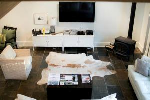 Chic Country Cottage on a Historic Plantation near Aiken, South Carolina