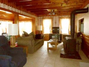 Spacious Cottage Rental with a Fire Pit and Fabulous Views in Summit Lake, Wisconsin