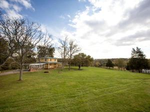 Breathtaking Cottage Rental on 100 Acres on the Shenandoah River, Virginia