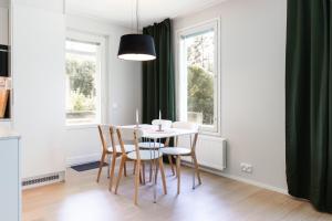 Newly renovated large family apartment, parking, sauna, balcony