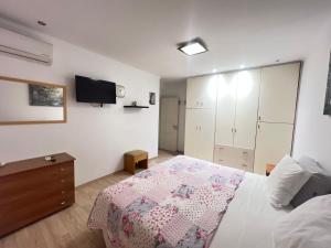 Modern Rhodes Patio House near Old Town