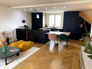 Superbe duplex centre de lyon- rooftop et parking