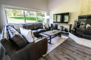 Wonderful Vacation Rental by Golf Course in Columbia Falls, Montana