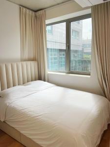 Suite samsung cozy and cozy house in the city center subway walk 5 minutes free parking new construction