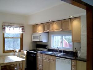 Lovely Cottage Getaway in the Mountains near Phoenicia, New York