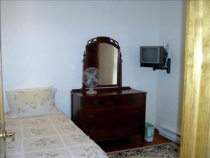 Lovely Cottage Getaway in the Mountains near Phoenicia, New York