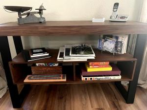 Charming Cabin Rental with Mountain Views in Packwood, Washington