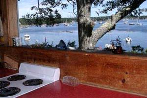 Cozy Cottage with Harbor Views in Boothbay Harbor, Maine