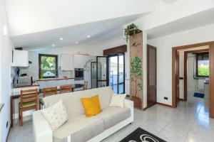 Dai Gheller Villa luminosa con piscina vicino Como e Milano