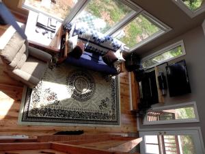 Well-Equipped Cabin Great for Families in Helen, Georgia