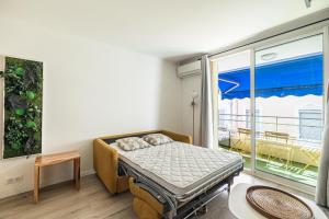 13 PRAD - Renovated apartment for 3 travelers near Croisette