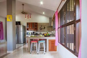 House 4 people sea view 100 m from the beach