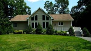 Spacious Family Vacation Rental on the Water in Bracey, Virginia