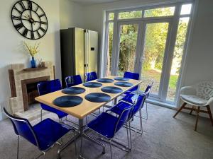 Big House in Rochester Free Parking