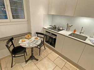 Casa Isole, 3,5-Zimmerwohnung by HolAp SA