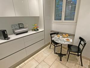 Casa Isole, 3,5-Zimmerwohnung by HolAp SA