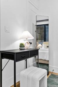 Brookline LUX Apt Rooftop GameRoom Subway