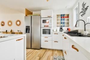 Piscine chauffée - Maison 6 adultes 2 enfants