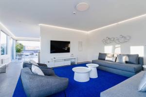 Futuristic Accommodation - Central Dunedin