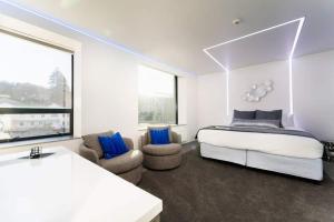 Futuristic Accommodation - Central Dunedin