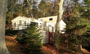 Charming Family-Friendly Cottage in West Boothbay Harbor, Maine