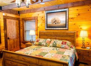 Charming Log Cabin Rental for a Group Getaway in Shenandoah, Virginia