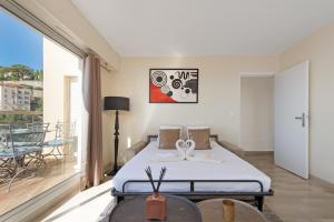 À 5 min de Monaco - Joli deux pièces - Vue mer - EM