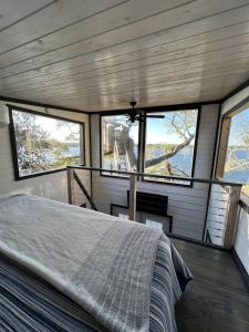 Luxury Treehouse on the San Sebastian River, Florida